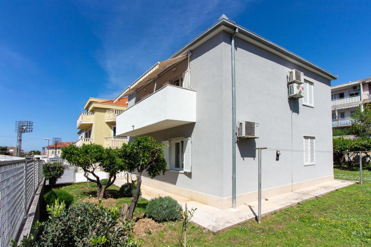 Apartment Fortunella Spalato Esterno foto