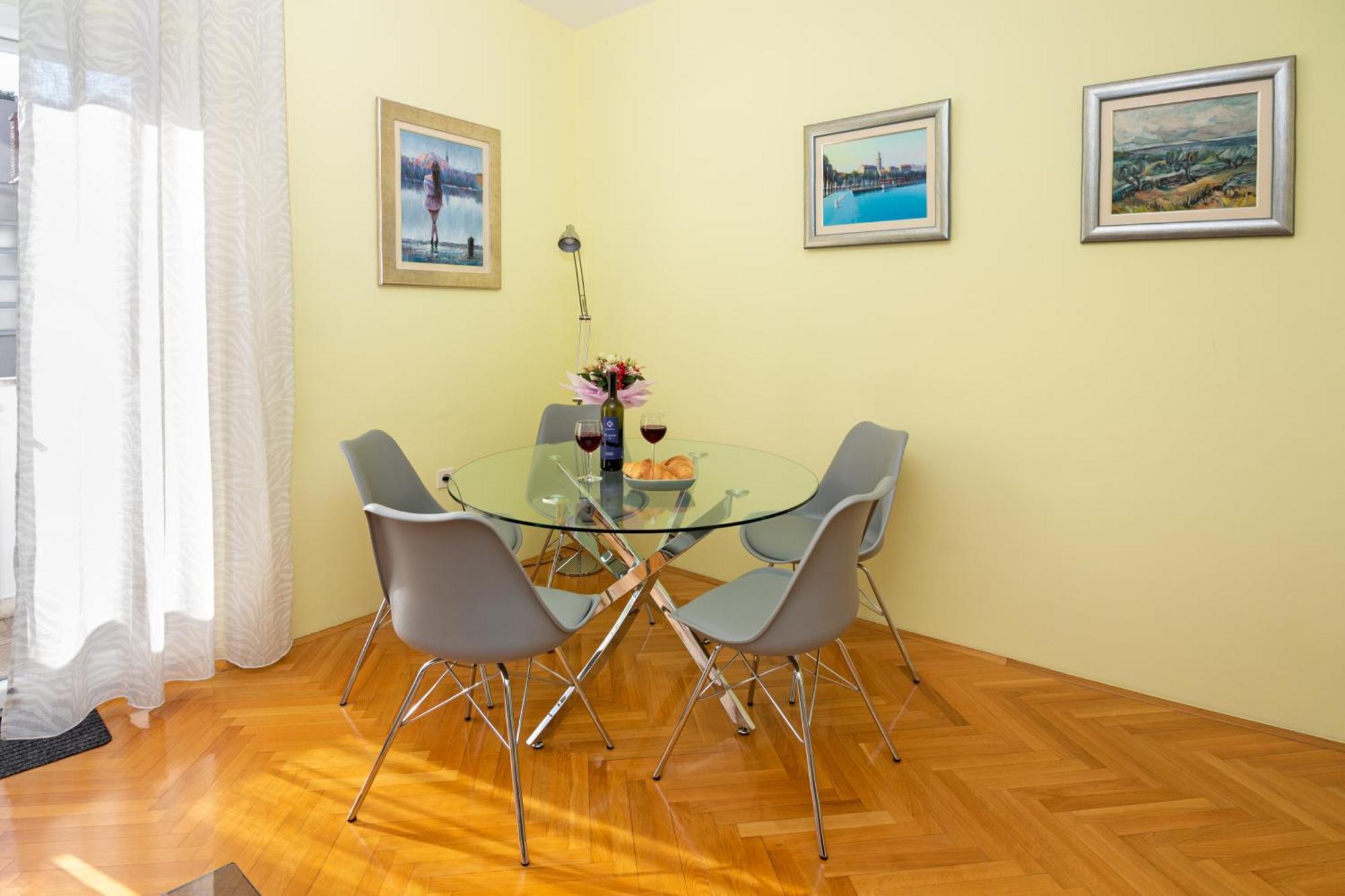 Apartment Fortunella Spalato Esterno foto